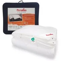 Paradies 4-Jahreszeitenbett Paradies Halia Varietta extra warme 4-Jahreszeiten Bettdecke 135x200, Füllung: Paradies Fill Fasertechnologie für dauerhaft bauschiges Volumen, davon 50% recycelt, Bezug: 100% Baumwolle, veredelt mit Aloe Vera, Klimaneutra