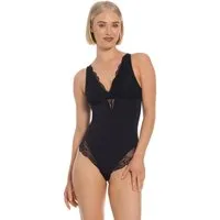 MAGIC Bodyfashion Stringbody leichter Shape-Effekt, elegant, mit Spitze
