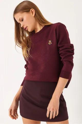 Bestickter Rundhalsausschnitt-Pullover