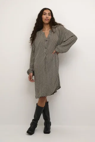 Kleid Oversize fit black white