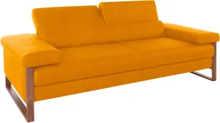 W.SCHILLIG 2,5-Sitzer "finn" German Design Award 2016, Fußgestell Nussbaum natur, Breite 230 cm