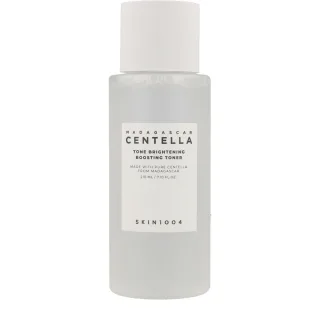 Madagascar Centella Tónico Potenciador Iluminador Del Tono 210 ml