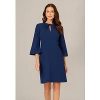 Adrianna Papell Etuikleid Twist Crepe Short Dress Kniebetontes, tailliertes Etuikleid