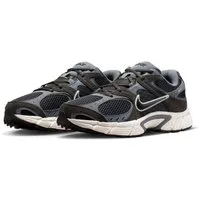 Nike Sportswear V5 RNR Suede Sneaker inspiriert vom Design des Y2K Nike Vomero 5