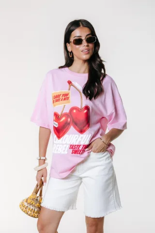 Colourful Rebel - Sweet Cherry Oversized Tee fresh pink - Gr. - XS