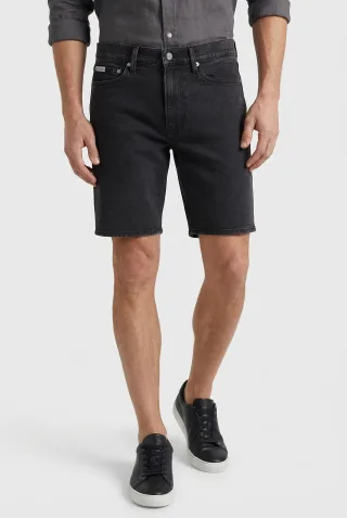 Calvin Klein Jeans Shorts "SLIM ESSENTIAL BLACK SHORT" Slim fit mit praktischen Taschen