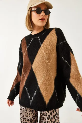 Übergroßer Pullover mit Diamantdruck