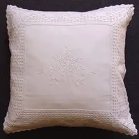 matches21 HOME & HOBBY Kissenbezüge Kissen-Bezug Landhaus Blumen Spitze floral 40x40cm, (1 Stück), Wohnzimmer Kissen-Hülle als Deko-Kissen Zier-Kissen Sofa-Kissen