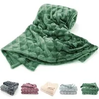 Wohndecke Soft Flanell Kuscheldecke Triangel Raute Sofadecke, heimtexland, super weich und flauschig, Allergiker geeignet, atmungsaktiv