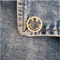 meytrade Brosche Pin Anstecker, Mode Trend 2026, Statement Smile Face, Smiley (1-tlg), Statement Smiley für dein individuellen Look