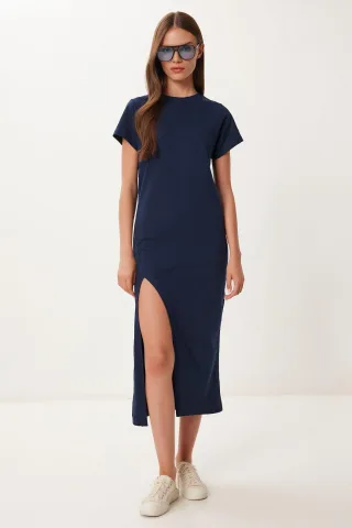 Slim Fit Midi-Kleid mit seitlichem Schlitz