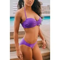 AvaMia Bügel-Bikini Bikiniset Vorgeformtes Bandeau-Bikinitop mit Bikinihose Low Bikini (Bikinihose und Bikinitop) Bandeau-Bikinitop mit Bikinihose Low Bikini Set