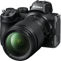 Nikon Z 5 KIT Z 24-200 mm 1:4.0-6.3 VR Systemkamera (24-200 mm 1:4.0-6.3 VR, 24,3 MP, Bluetooth, WLAN (WiFi)