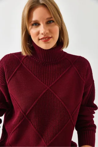 Strickpullover mit Stehkragen