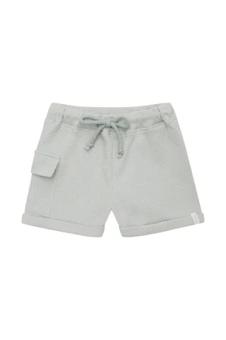 Leevje Waffelstrick Shorts mit Cargotasche - Soft Green 98/104