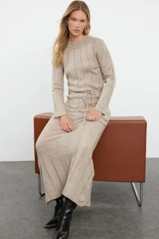 Beigefarbenes, gerades Maxikleid für Damen, lang, lässig/alltagstauglich