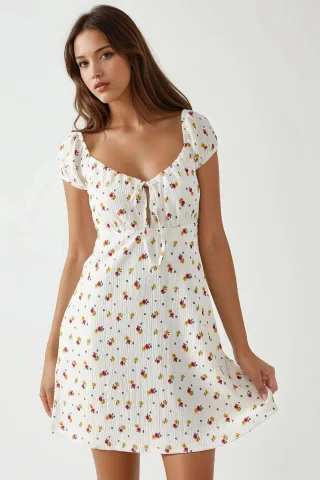 Strukturierte Blumenkleid Mini