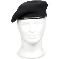 MFH Baskenmütze MFH BW Barett schwarz 1 Farbe 8 Größe Kopfbedeckung. (Standardbarett) Standardbarett der Bundeswehr