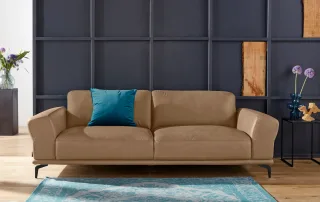 W.SCHILLIG 2,5-Sitzer "montanaa" mit Metallfüßen in Schwarz pulverbeschichtet, Breite 232 cm