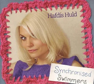 Synchronised Swimmers