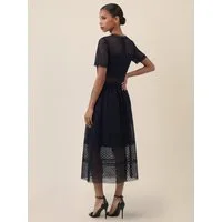 Apart Spitzenkleid mit Häkelspitze und Transparenz