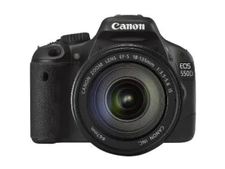 Canon EOS 550D [18MP Full HD Live View 3"] schwarz inkl. EF-S 18-55mm 1:35-56 IS Objektiv