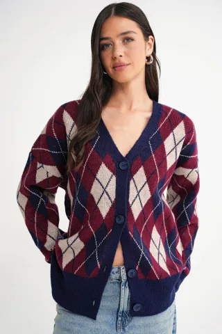 Oversize Argyle V-Ausschnitt Knopfkarteigan