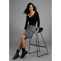 Bruno Banani Strickkleid mit tollem Jacquard-Rock
