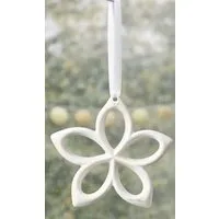 TIZIANO - DESIGN & EMOTIONS Dekohänger Blume Lorina creme-weiß – Keramik Hängedeko