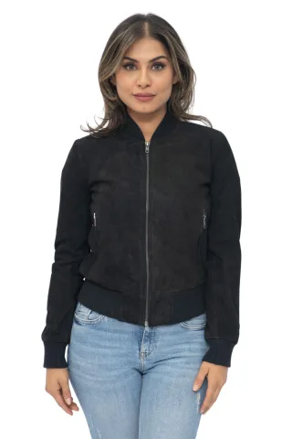 Schwarz