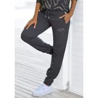 LASCANA Sweathose Loungehose mit seitlichen Taschen und Logostickerei, Loungewear