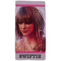 Jerry Fabrics Strandtuch Swiftie Baumwolle Frottee Badetuch mit Premium Druck, 70x140 cm