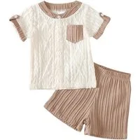 Gluckids T-Shirt & Shorts Baby Jungen Casual Outfit Set, Kurzarm Jacquard-Top und Shorts (Set, 2-tlg) Sommerliches Jungen set aus bequemem und atmungsaktivem Stoff