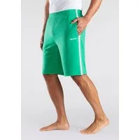 Bench. Loungewear Sweatshorts kurze Relaxshort, Jogginghose, weicher Sweat-Qualität