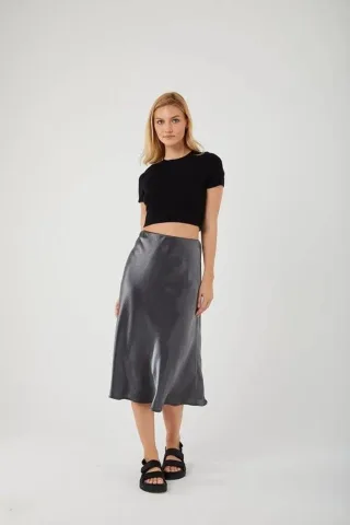 Satin-Midi-Rock mit elastischem Bund