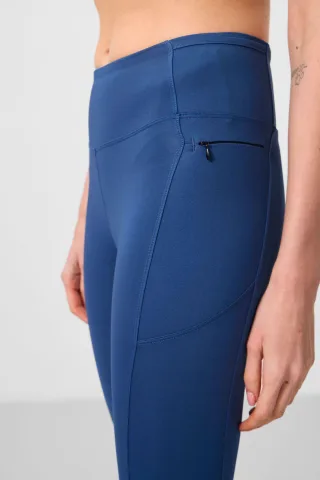 Blau