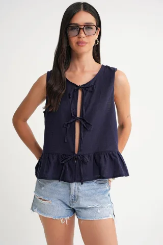 Rüschenbluse mit Schleifenfront