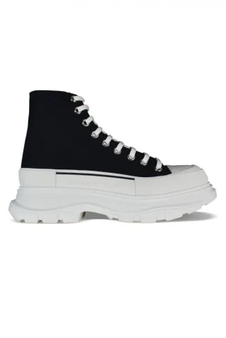 Alexander McQueen Sneakers Tread Slick Schwarz