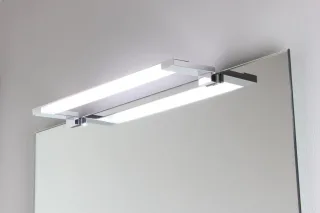 Koh-i-Noor Spiegelleuchte mit LED-Licht. Anbringung an der oberen Spiegelkante, 7908 7908