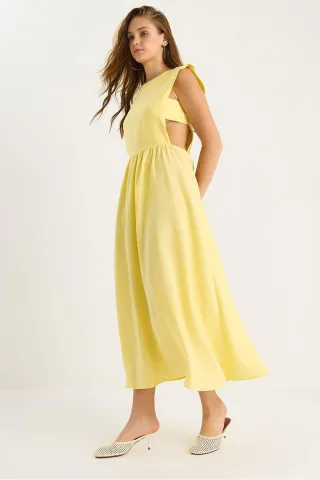 Ausschnitt Detailliertes Midi-Kleid