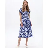 Passioni Sommerkleid Gesmoktes Kleid mit Blätterprint Maxikleid mit Weiß-Blauem Muster