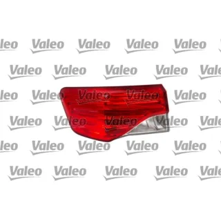 Valeo Heckleuchte links Toyota Avensis T27