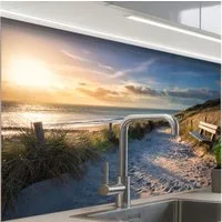 KitchenYeah Küchenrückwand selbstklebend Sonnenuntergang - Strand - Düne - Gras - Bank, (1-tlg), Spritzschutz, Küche, Rückwand, Küchenwand, Küchenfront, 80x60 cm