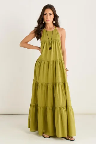 Khakifarbenes, gestuftes Maxikleid im Trapezschnitt mit Neckholder