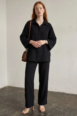 Musselin Stoff Zwei-Teiliges Set mit Shirt und Hose