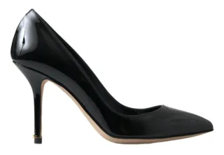 Klassische Pumps aus Lackleder