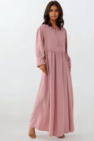 Maxikleid mit A-Linie und Rundhalsausschnitt