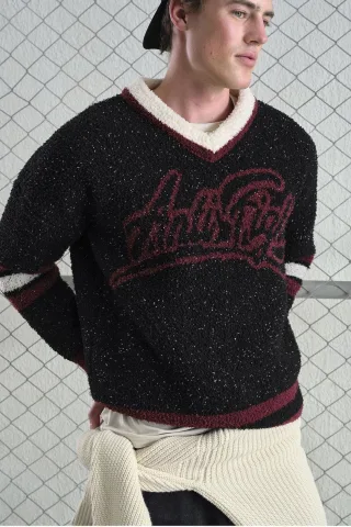 Oversized V-Neck Plüschpullover