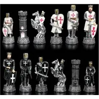 Figuren Shop GmbH Spiel Schachfiguren Set - Kreuzritter Schwarz vs. Weiß - Schach Figuren