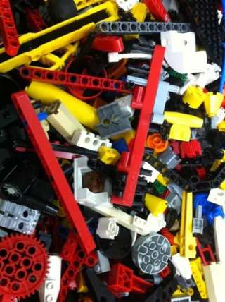 1 kg LEGO® Technik - Ein Kilo Technik Teile (Steine, Pins, Stangen, Zahnräder...)